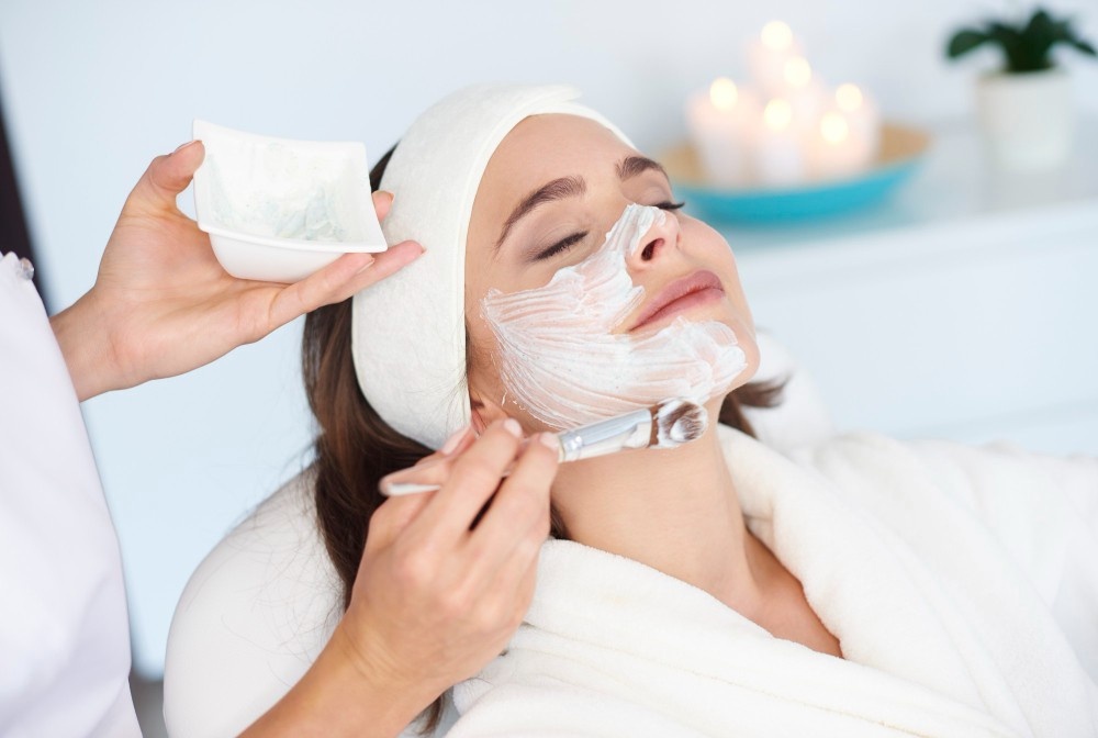 women facial services